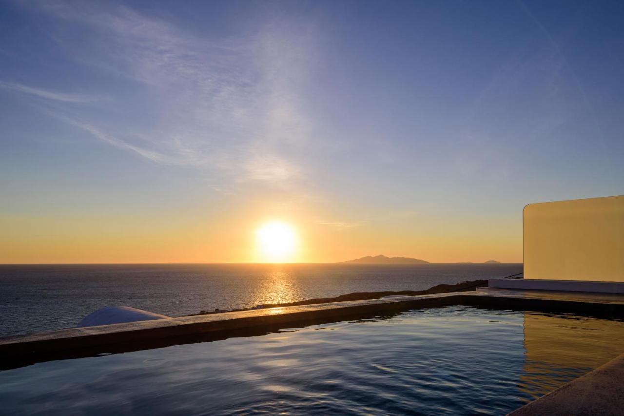 Lf Suites & Villas Imerovígli Eksteriør bilde