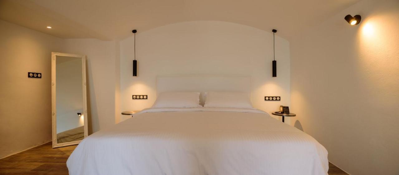 Lf Suites & Villas Imerovígli Eksteriør bilde